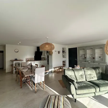 La Marine Avec Jardin, Terrasse Et Piscine Les Mathes