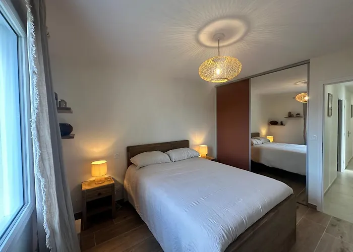 La Marine Avec Jardin, Terrasse Et Piscine Holiday home Les Mathes