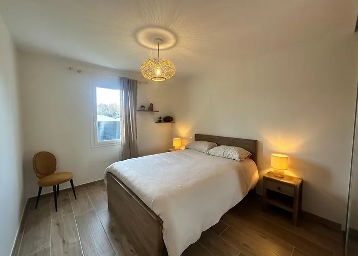 La Marine Avec Jardin, Terrasse Et Piscine * Les Mathes